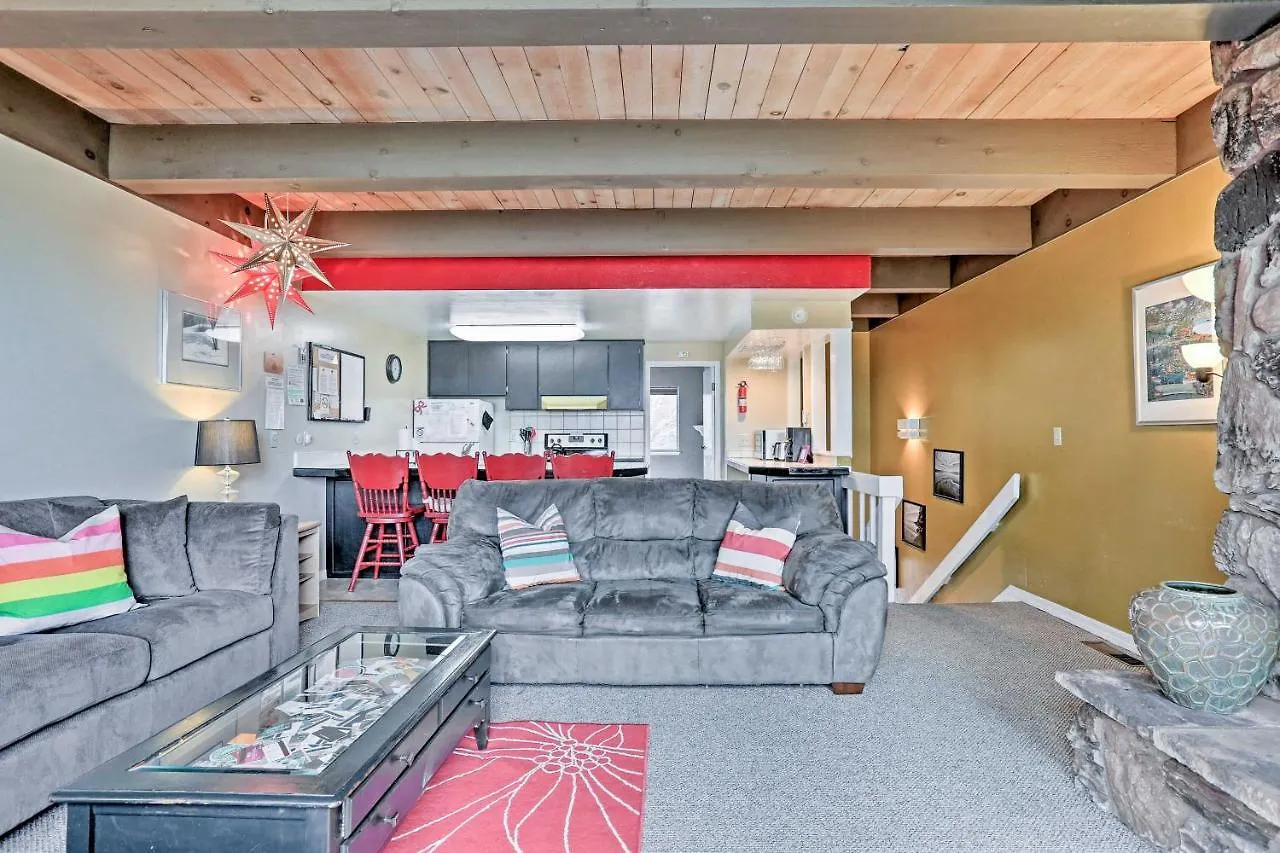 Apartment Quiet South Lake Tahoe Condo About 1 Mi To Keys Beach!